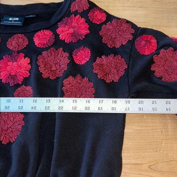 Anthropologie MAEVE Floral Embroidered Black/ Reds Sweatshirt Size Small - Picture 7 of 8